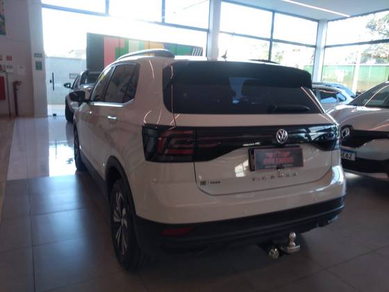 VOLKSWAGEN T-CROSS 1.0 200 TSI TOTAL FLEX SENSE AUTOMÁTICO VOLKSWAGEN T-CROSS 1.0 200 TSI TOTAL FLEX SENSE AUTOMÁTICO